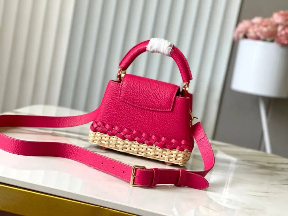Louis Vuitton Сумка Capucines 21 см в коже Taurillon — Фото 3