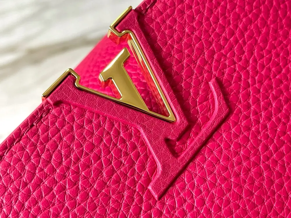 Louis Vuitton Сумка Capucines 21 см в коже Taurillon — Фото 5