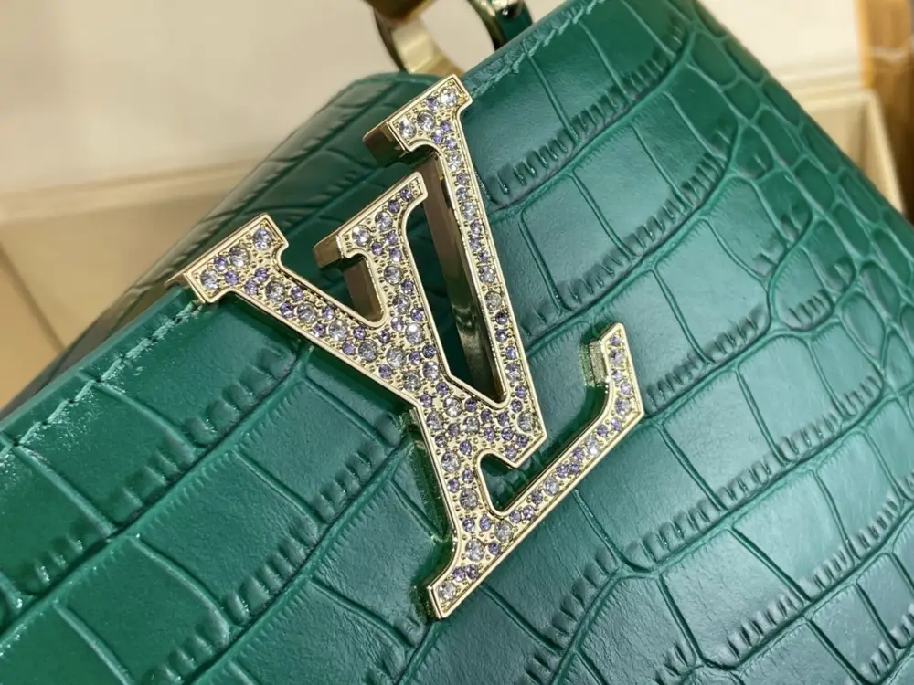 Louis Vuitton Сумка Capucines шкіряна 21 см — Фото 5