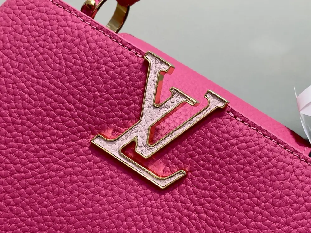 Louis Vuitton Сумка Capucines кожаная 27 см — Фото 5