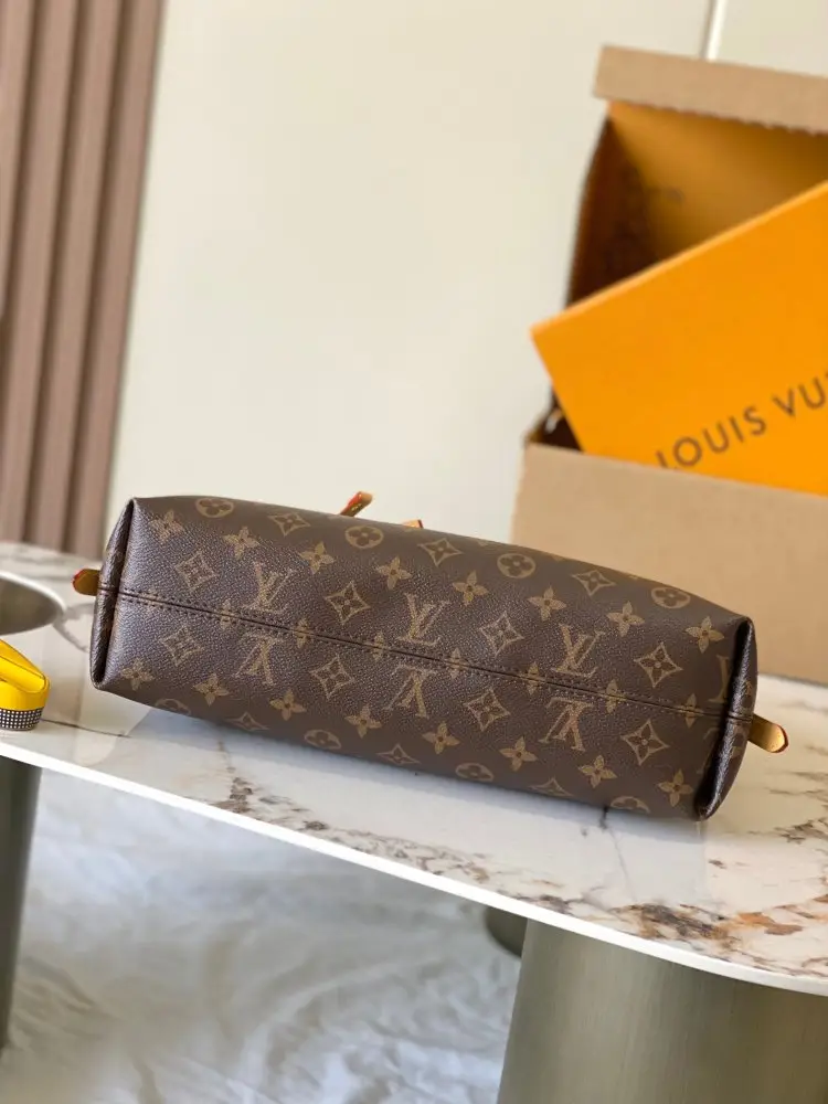 Louis Vuitton Сумка Carryall East West 36 см — Фото 4