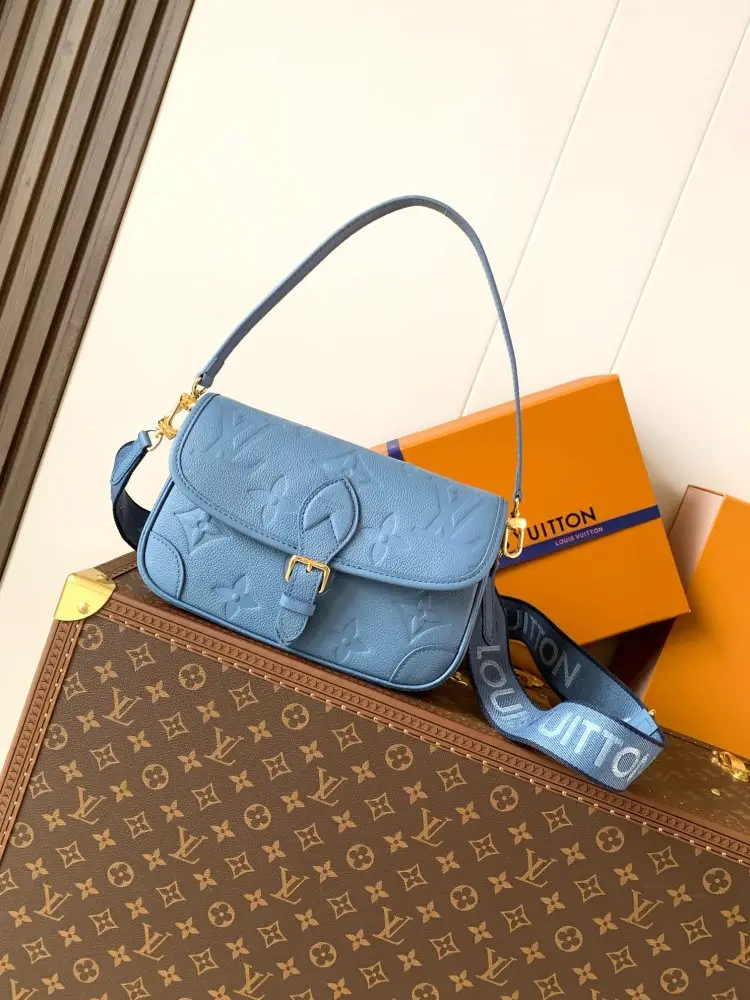 Louis Vuitton — A bag Diane 23 cm