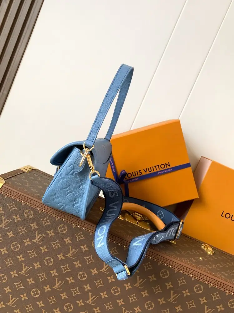 Louis Vuitton Сумка Diane 23 см — Фото 2