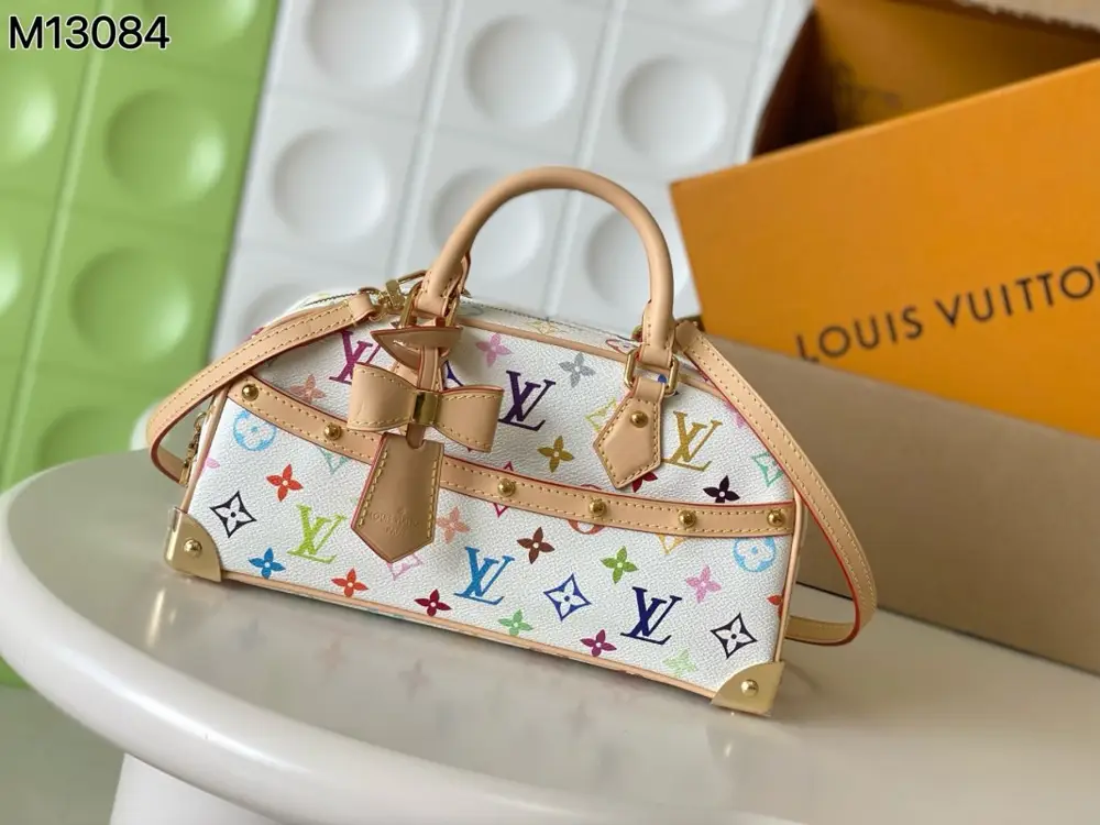 Louis Vuitton — A bag East West 27 cm Louis Vuitton x Takashi Murakami