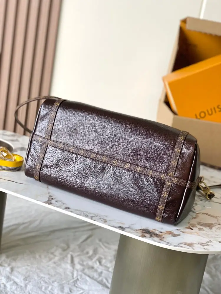 Louis Vuitton Сумка Express 24 см — Фото 4