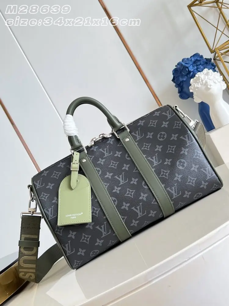 Louis Vuitton — Сумка дорожняя Keepall Bandoulière 35