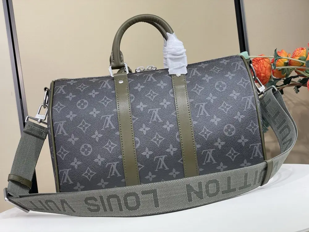 Louis Vuitton A bag highway KEEPALL BANDOULIÈRE 35 — Photo 2