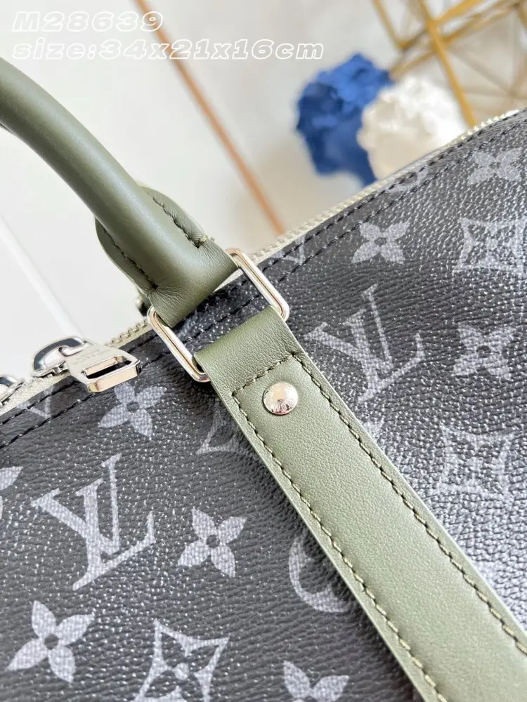 Louis Vuitton Сумка дорожняя Keepall Bandoulière 35 — Фото 2