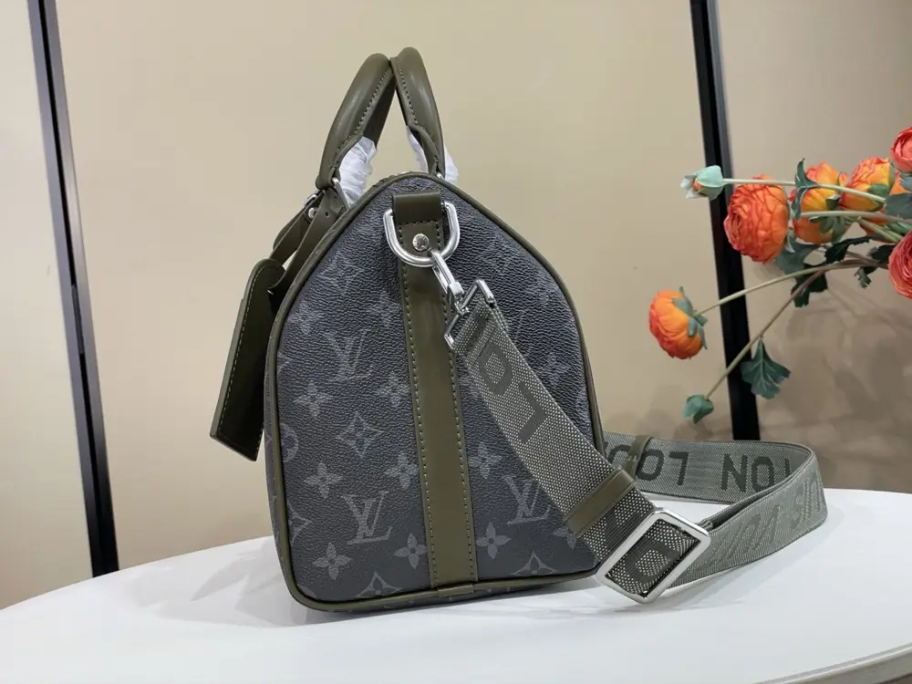 Louis Vuitton A bag highway KEEPALL BANDOULIÈRE 35 — Photo 3