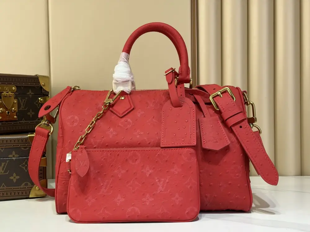 Louis Vuitton — Сумка дорожняя SPEEDY BANDOULIÈRE 30