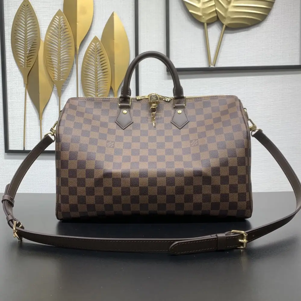 Louis Vuitton — Сумка дорожняя Speedy Bandoulière 35