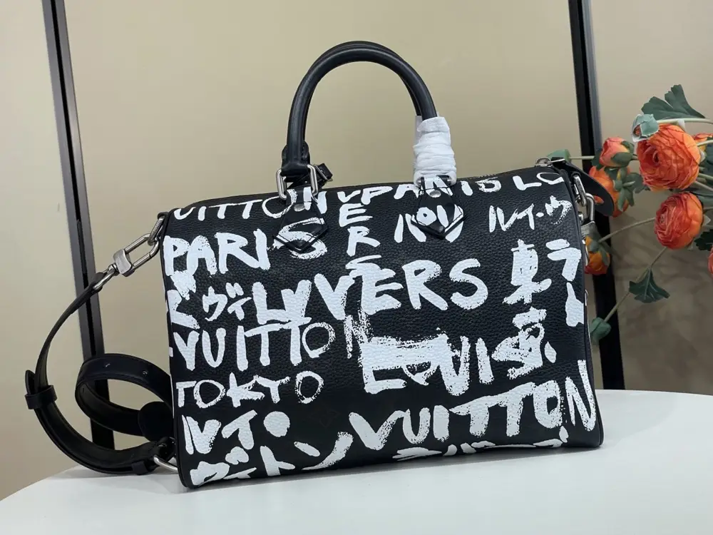 Louis Vuitton Сумка дорожняя Speedy Bandulier 30 — Фото 2
