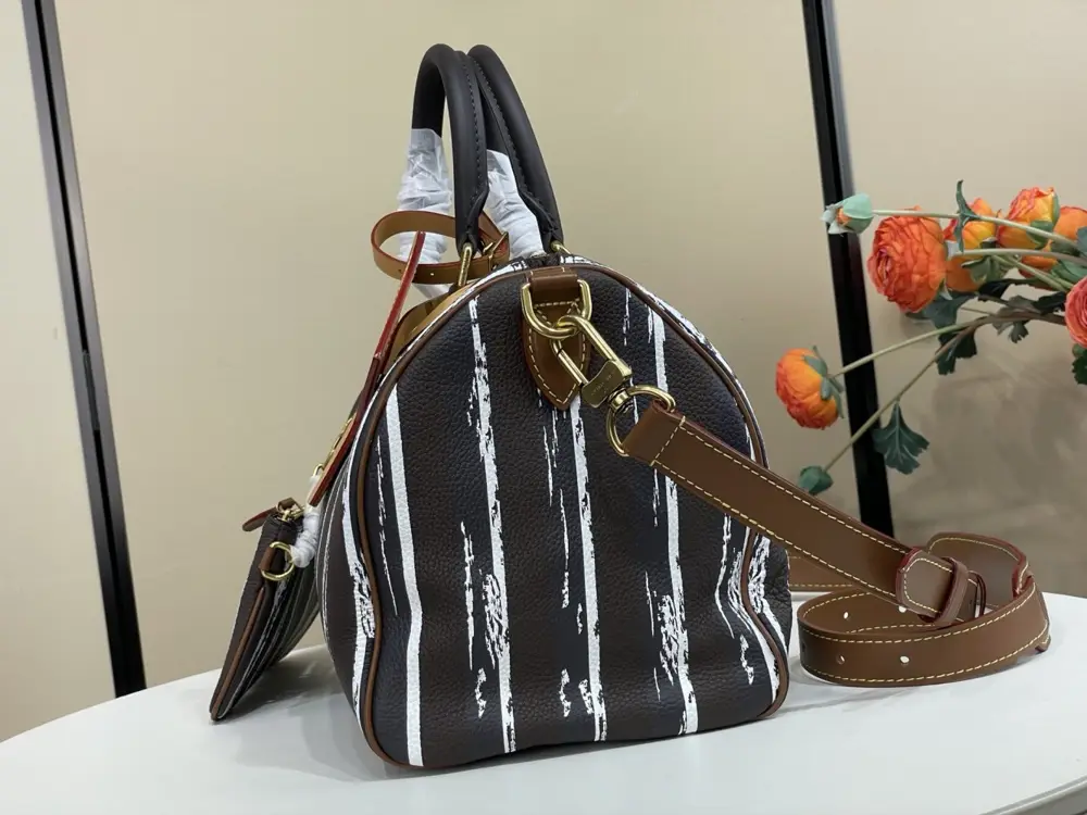 Louis Vuitton A bag highway Speedy Bandulier 30 — Photo 3