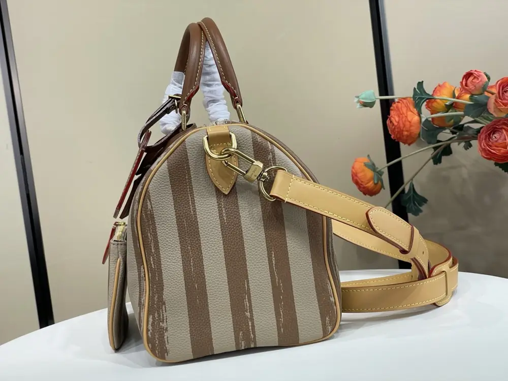Louis Vuitton A bag highway Speedy Bandulier 30 — Photo 3