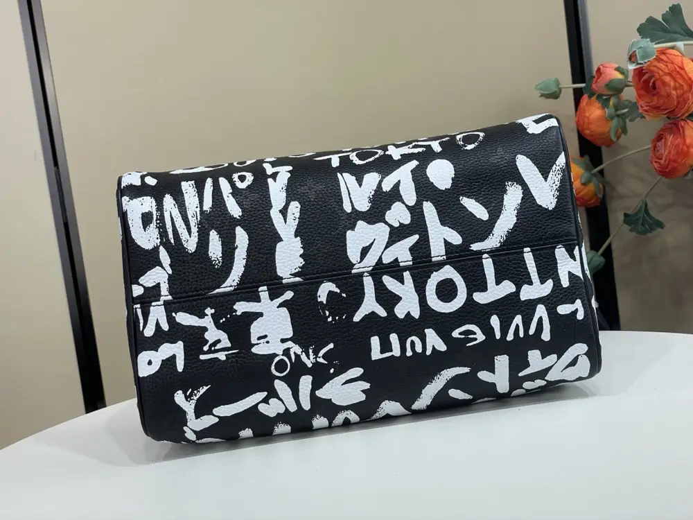 Louis Vuitton Сумка дорожняя Speedy Bandulier 30 — Фото 4