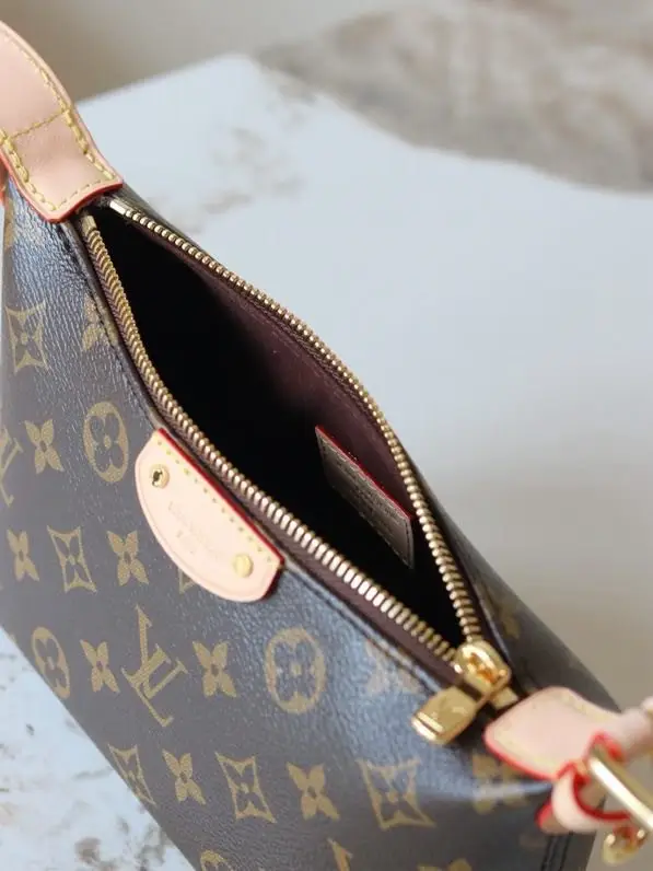 Louis Vuitton Сумка Hills Pochette M27509 — Фото 4