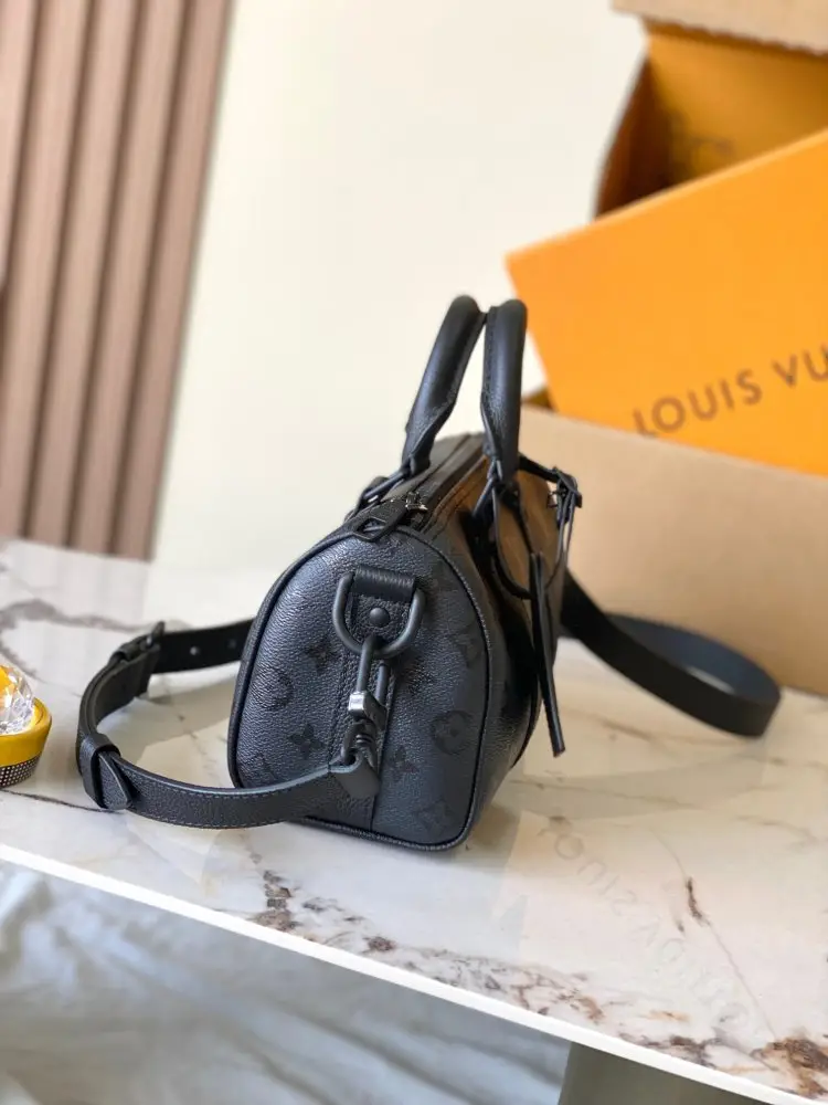 Louis Vuitton Сумка Keepall Bandouliere 25 — Фото 2