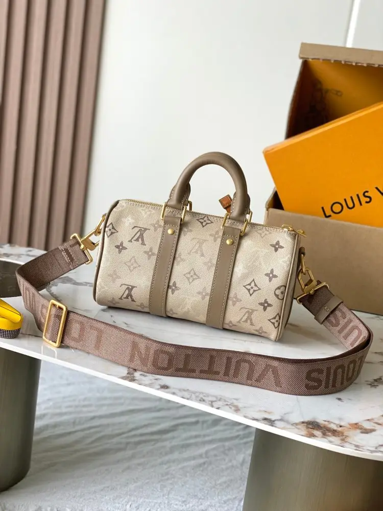 Louis Vuitton Сумка Keepall Bandouliere 25 — Фото 3
