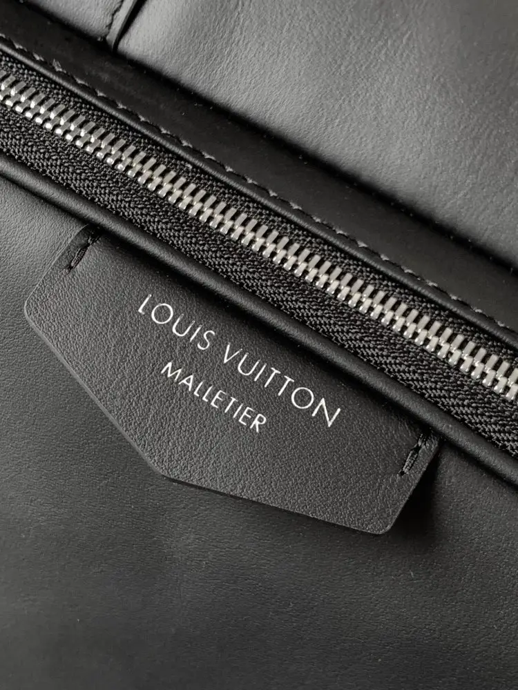 Louis Vuitton Сумка Keepall Cargo Bandoulière 50 — Фото 5
