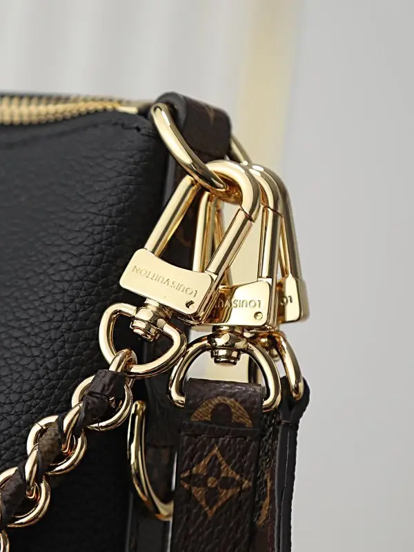 Louis Vuitton Сумка кожаная Multipass 30 см — Фото 5