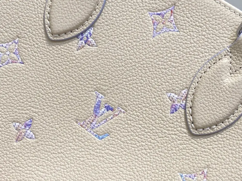 Louis Vuitton Сумка шкіряна OnTheGo 25 см — Фото 5
