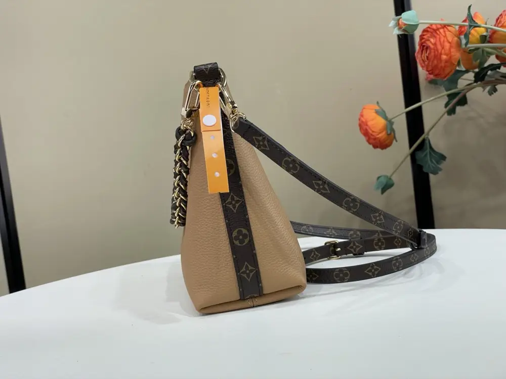 Louis Vuitton Сумка Multipass 17 см — Фото 2