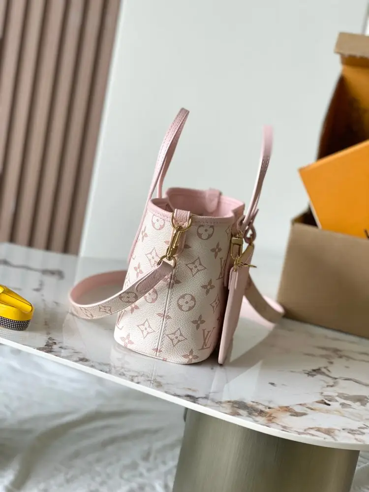 Louis Vuitton Сумка Neverfull Bandouliere Inside Out BB — Фото 2