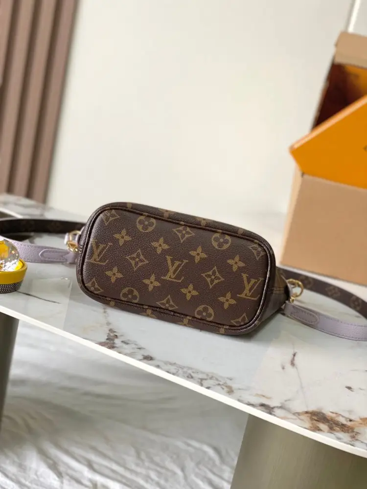 Louis Vuitton Сумка Neverfull Bandouliere Inside Out BB — Фото 5