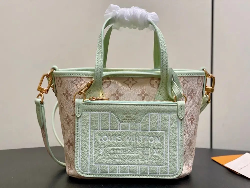 Louis Vuitton Сумка Neverfull Inside Out BB 26 см — Фото 2