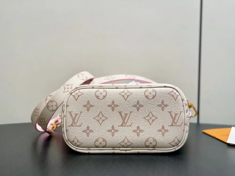 Louis Vuitton Сумка Neverfull Inside Out BB 26 см — Фото 5