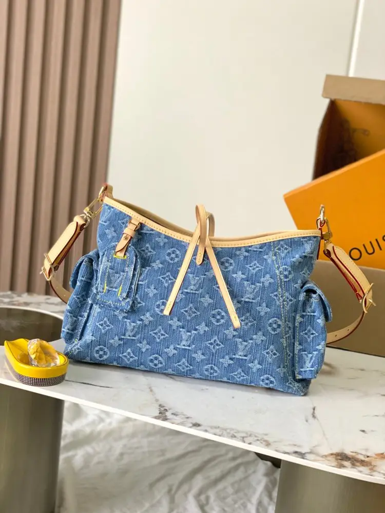 Louis Vuitton — Сумка органайзер Carryall Cargo