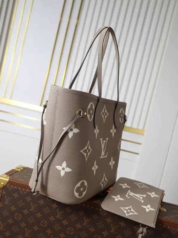 Louis Vuitton Сумка шоппер Neverfull 31 см из м'якої тисненою шкіри — Фото 2