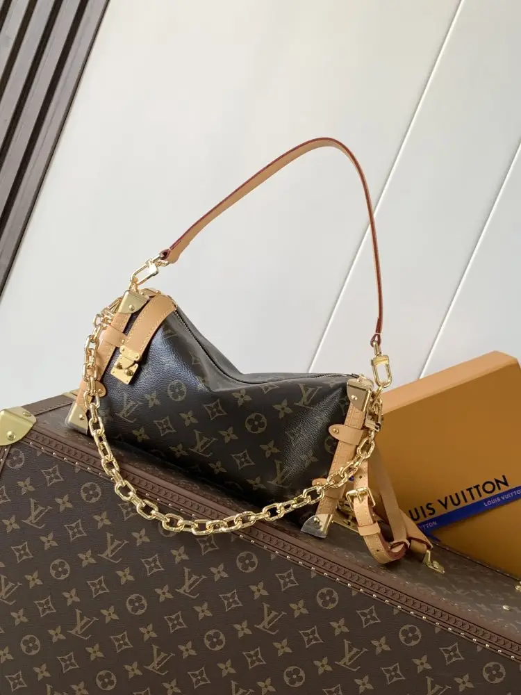 Louis Vuitton — Сумка Side Trunk 28 см