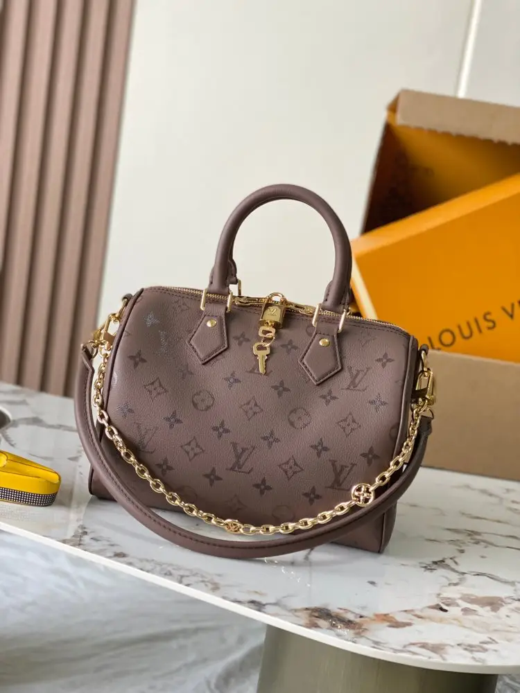 Louis Vuitton — Сумка Speedy Bandoulière 25