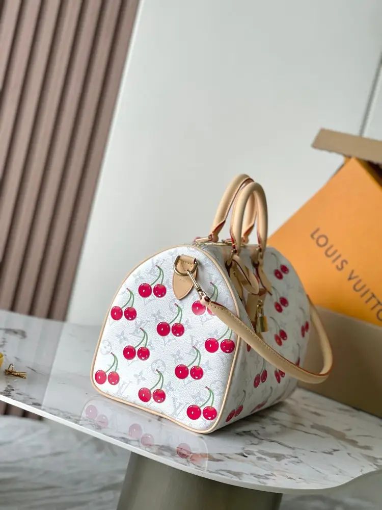 Louis Vuitton A bag Speedy Soft 30 — Photo 2