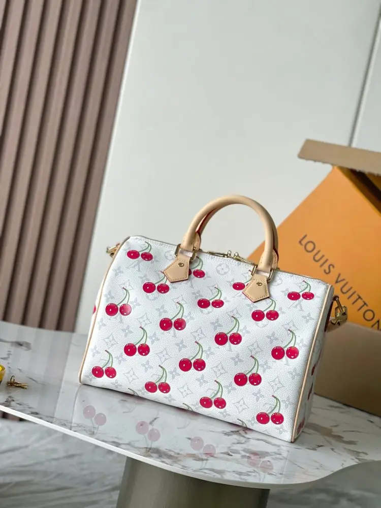 Louis Vuitton A bag Speedy Soft 30 — Photo 3