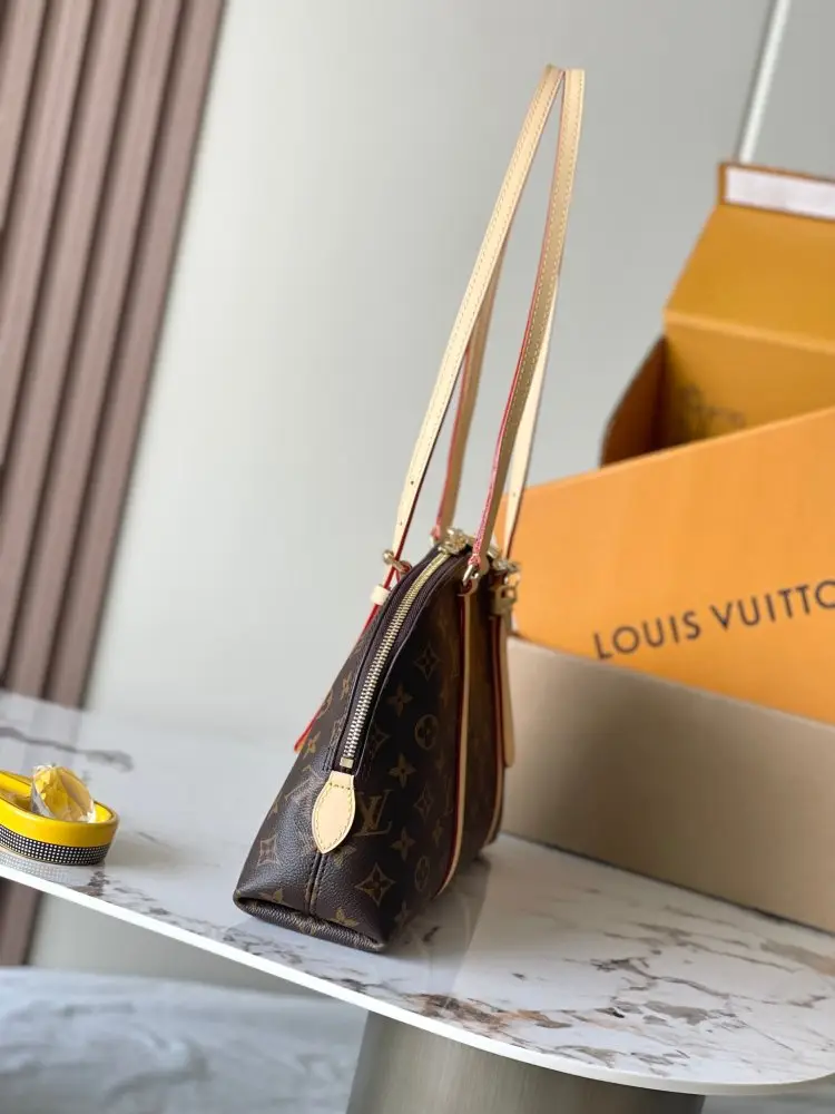 Louis Vuitton A bag Squire 30 cm — Photo 2