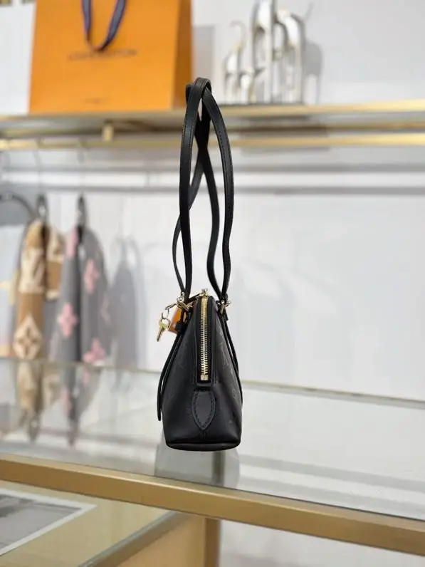 Louis Vuitton Сумка SQUIRE EAST-WEST 29 см — Фото 3