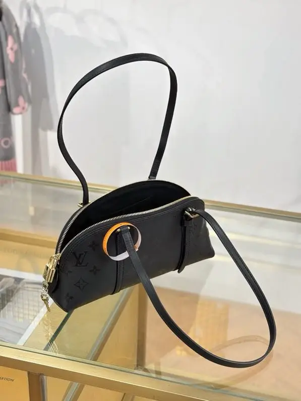 Louis Vuitton Сумка SQUIRE EAST-WEST 29 см — Фото 5