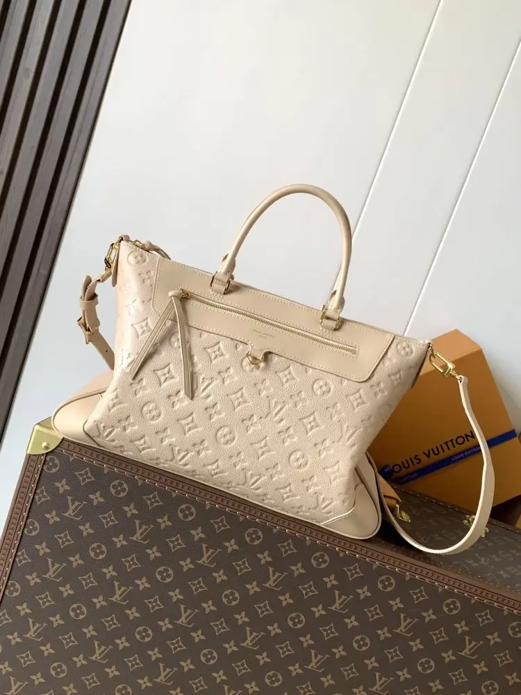 Louis Vuitton — Сумка тоут 40 см