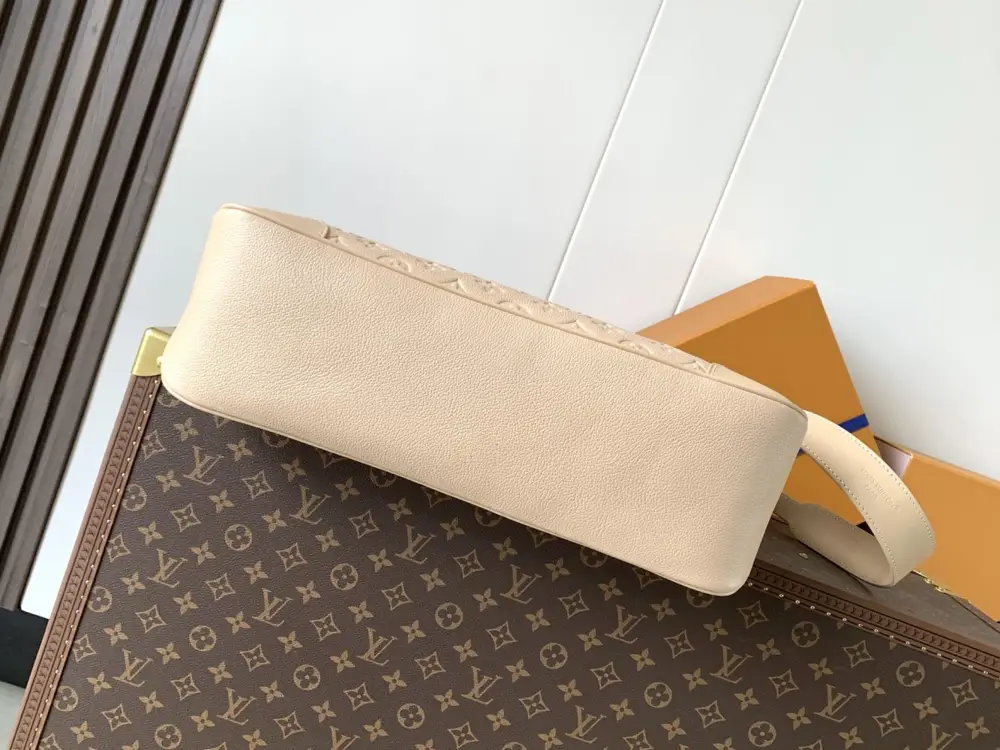 Louis Vuitton Сумка тоут 40 см — Фото 4