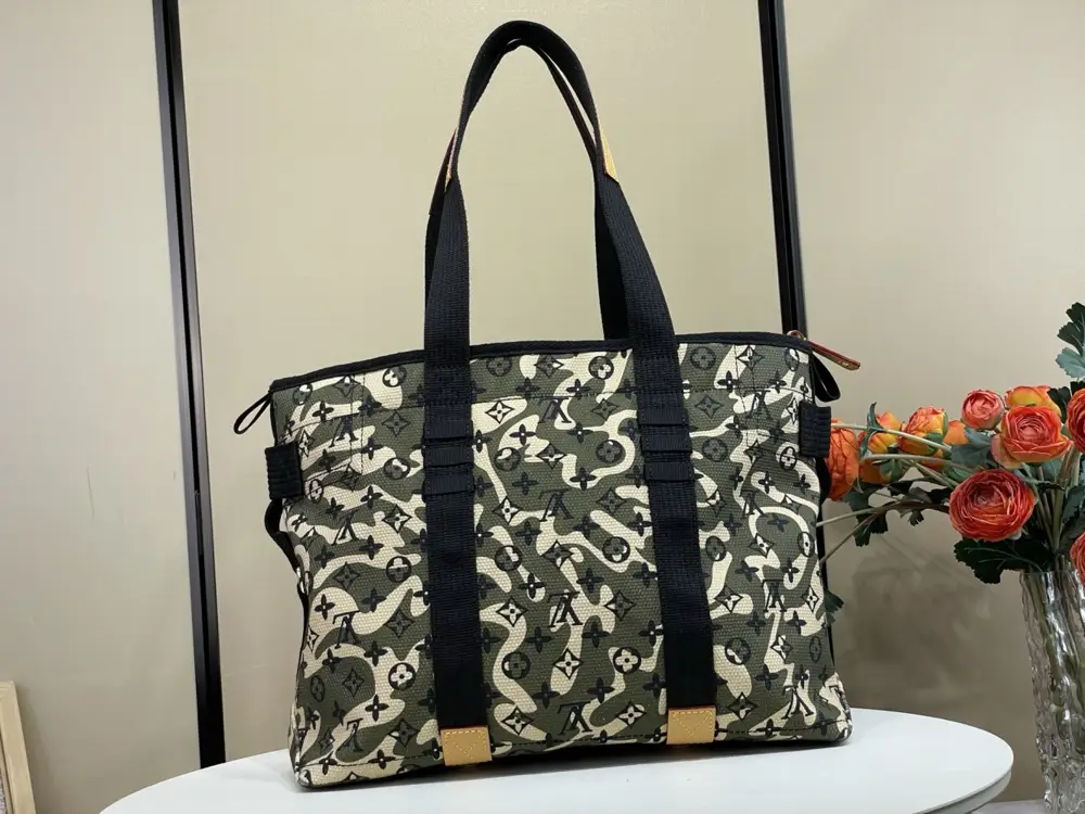 Louis Vuitton A bag тоут of канваса LV × Takashi 50 cm — Photo 2