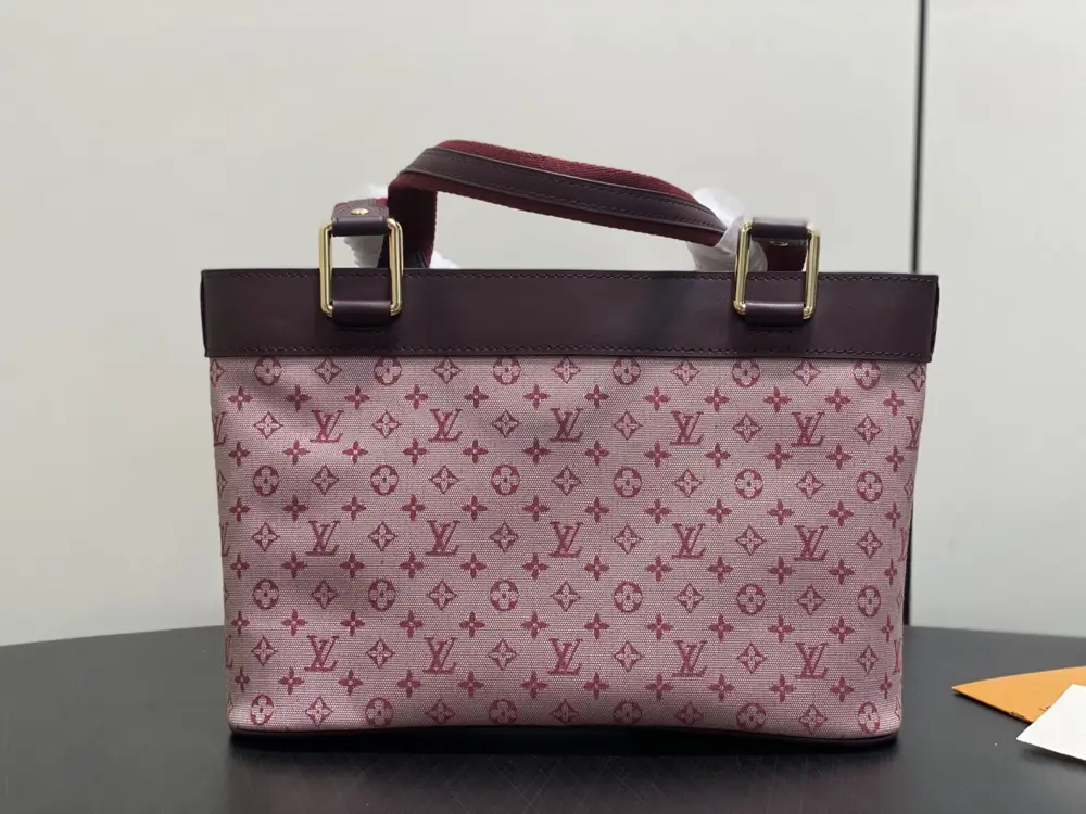 Louis Vuitton Сумка тоут Open Smile джинсовая 24 см — Фото 3