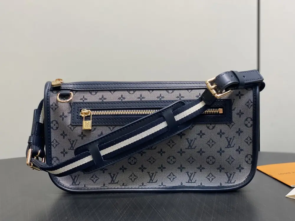 Louis Vuitton Сумка Vivian 29 см джинсовая — Фото 1