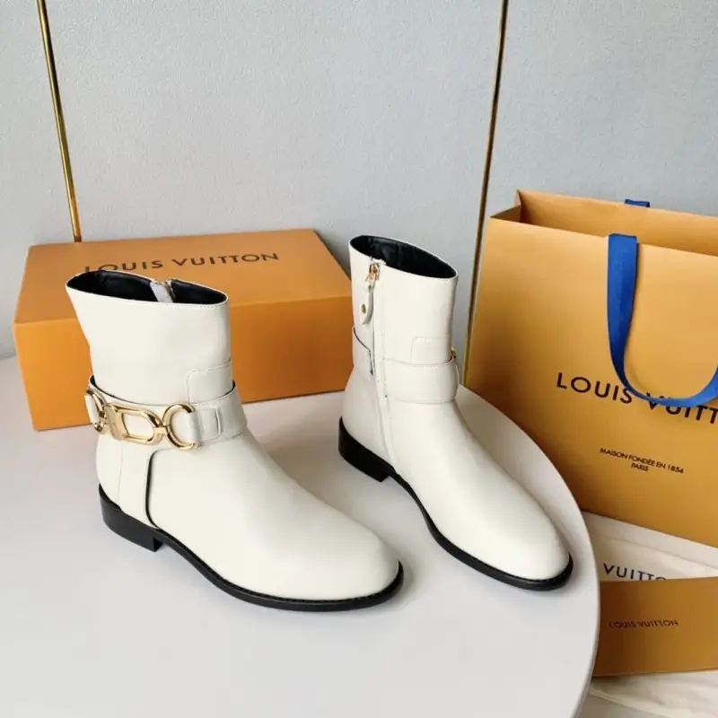 Louis Vuitton Ботильоны на плоской подошве с металлической пряжкой — Фото 5