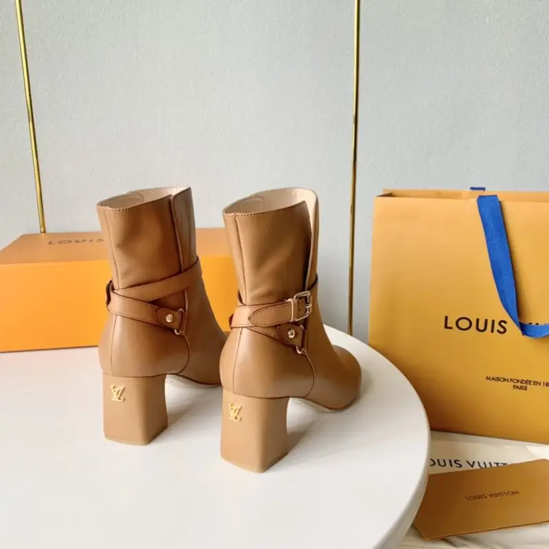 Louis Vuitton Ботильоны на высоком каблуке — Фото 3