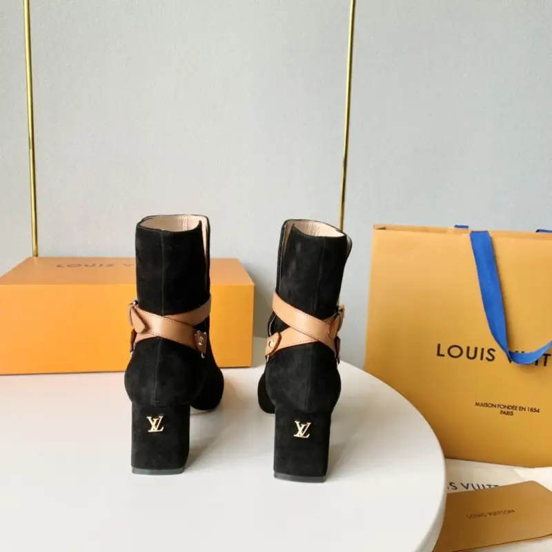 Louis Vuitton Ботильйони на високому підборах — Фото 3