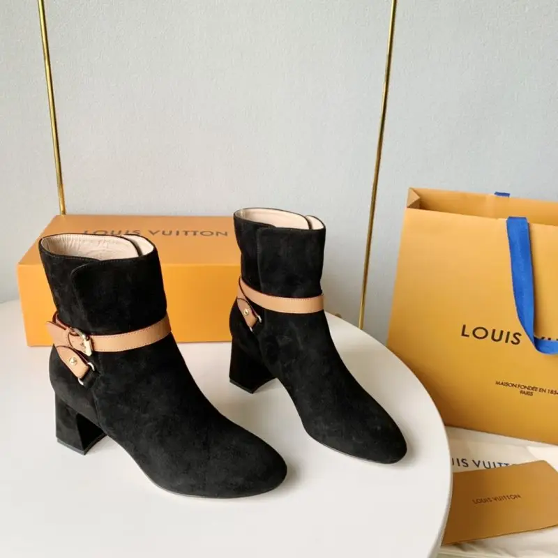 Louis Vuitton Ботильйони на високому підборах — Фото 4