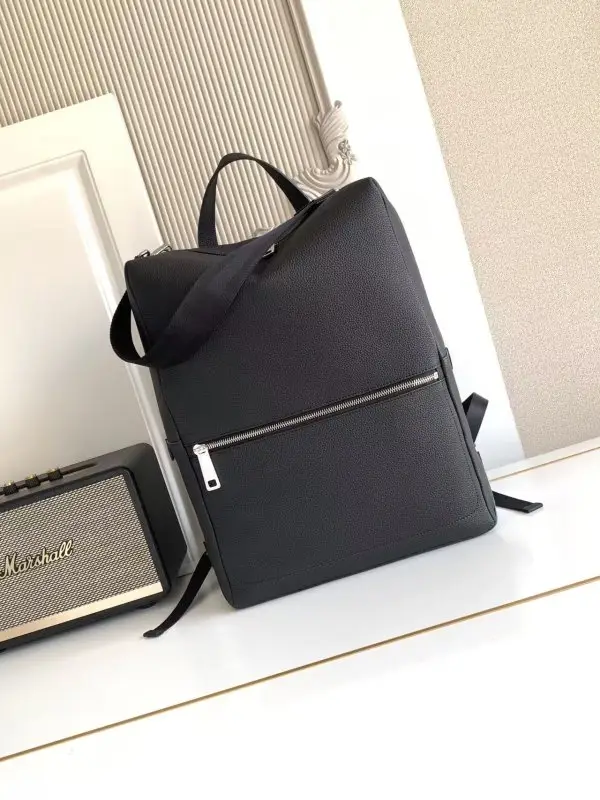 Louis Vuitton — Рюкзак чоловічий