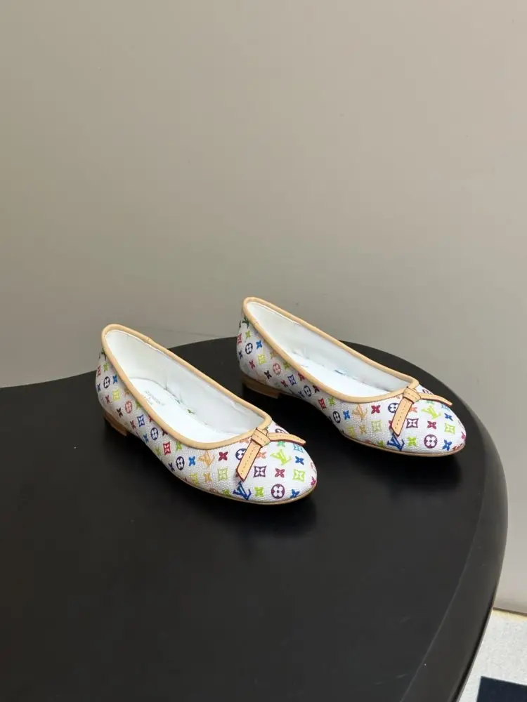 Louis Vuitton — Ballet shoes Bailarina Darling LV x TM